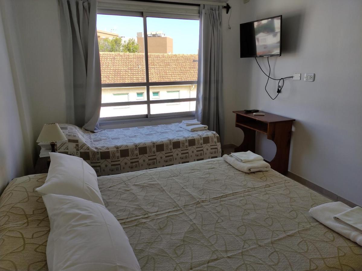 Hosteria Ymaz Villa Gesell Bagian luar foto
