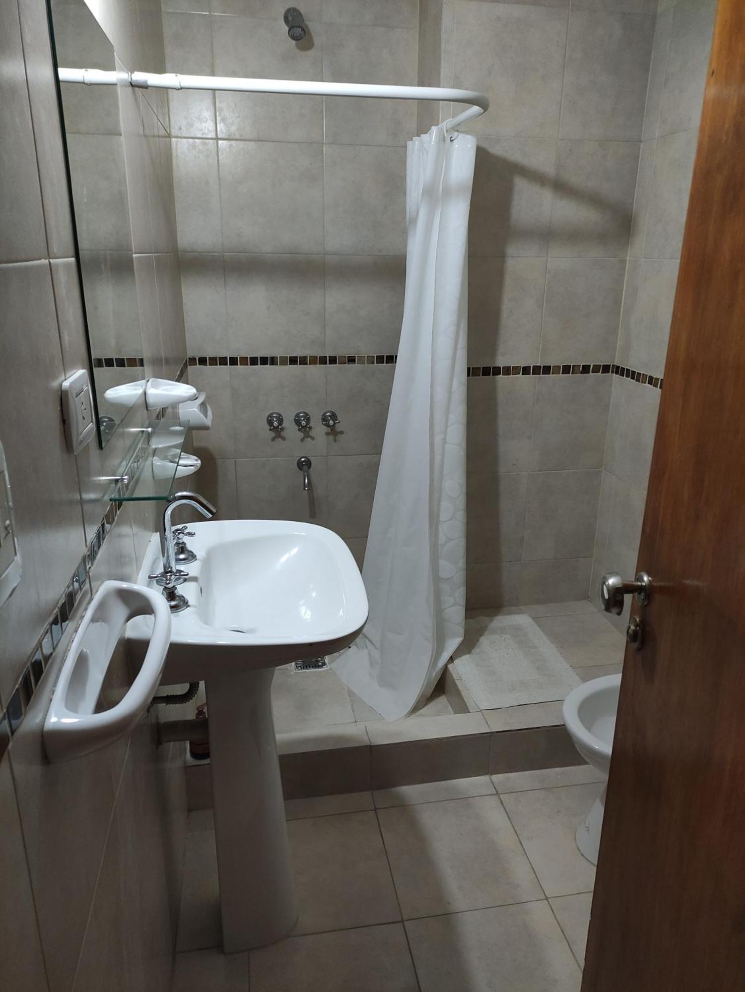 Hosteria Ymaz Villa Gesell Bagian luar foto